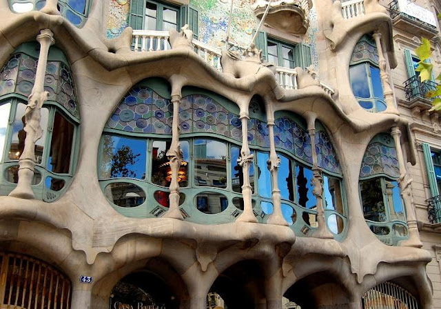 Algargos, Arte e Historia: LA CASA BATLLÓ DE ANTONIO GAUDÍ